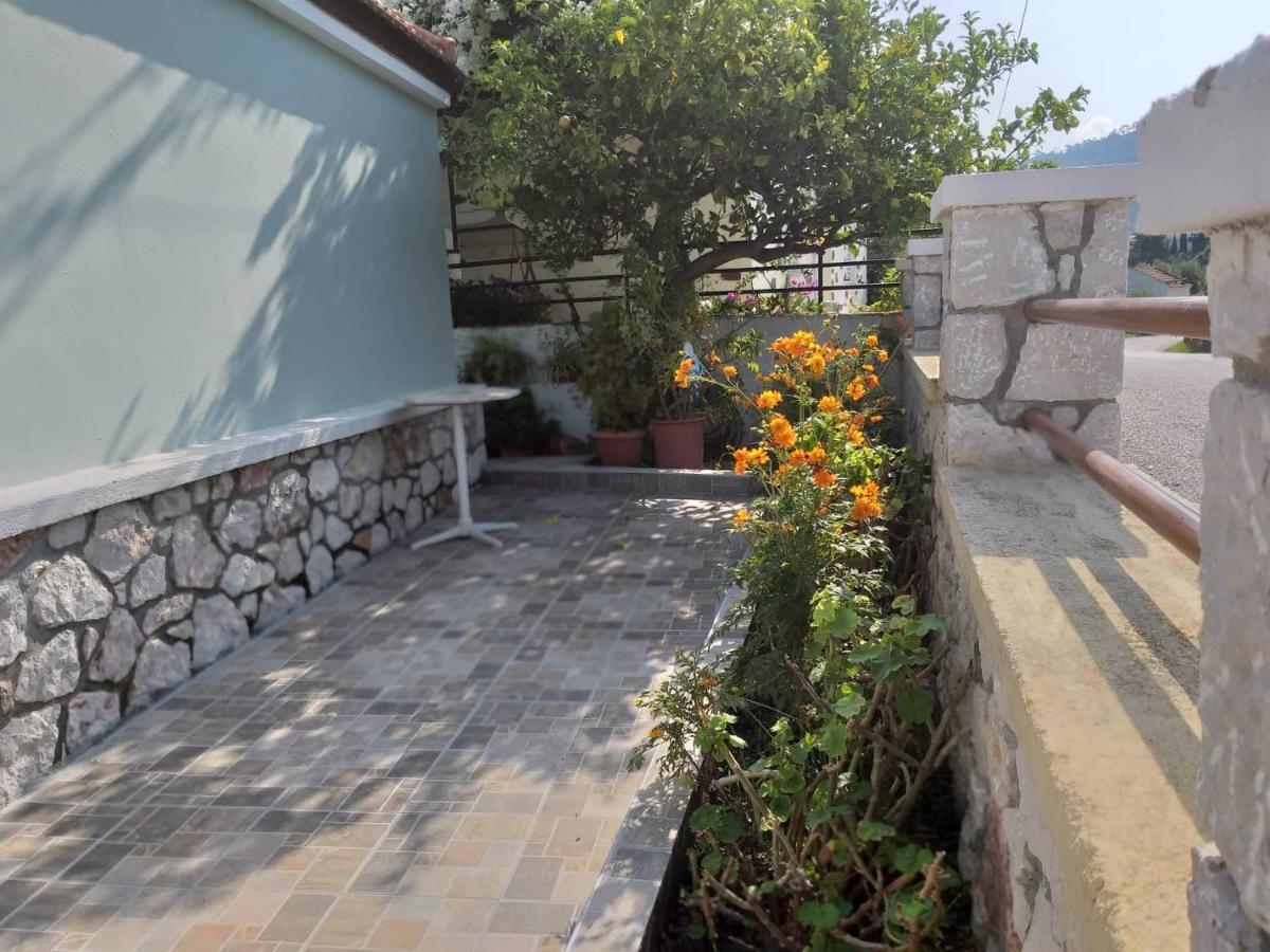Holiday home Anastasia's Garden House *
